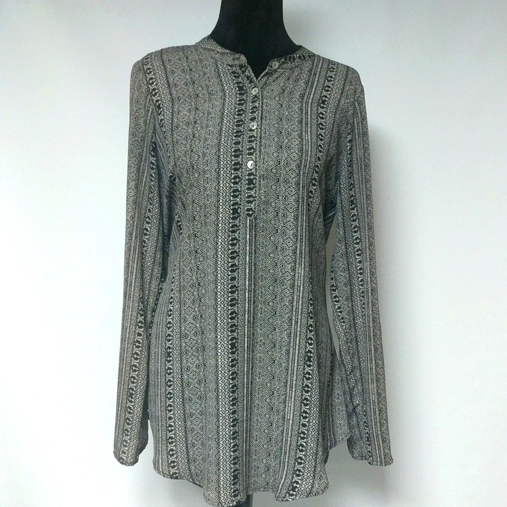 About a Girl Black and White Long Sleeve Tunic Top Size L